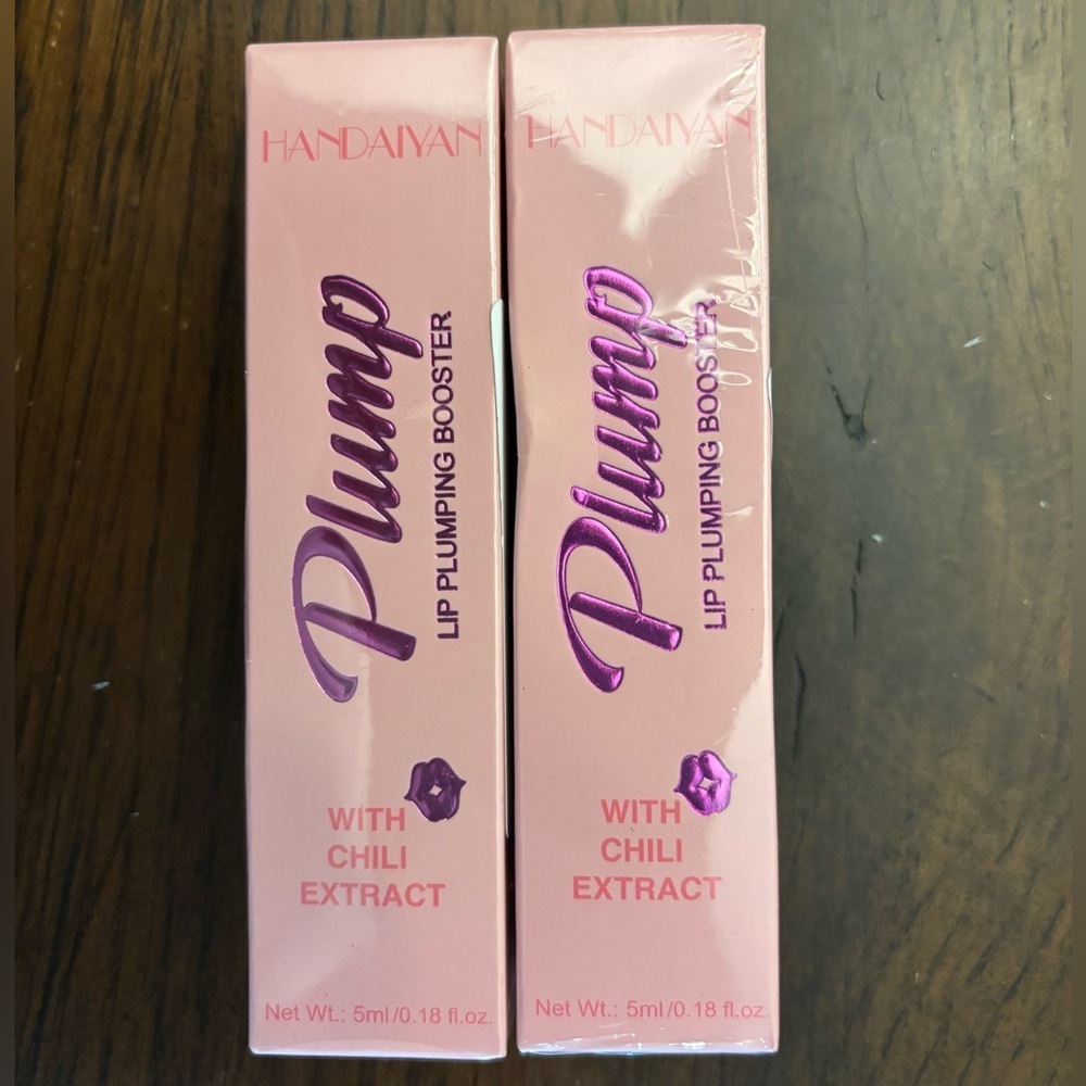 Handaiyan Plump & Pout Lip Plumping Booster With Chili Extract Set Color 4 and 6